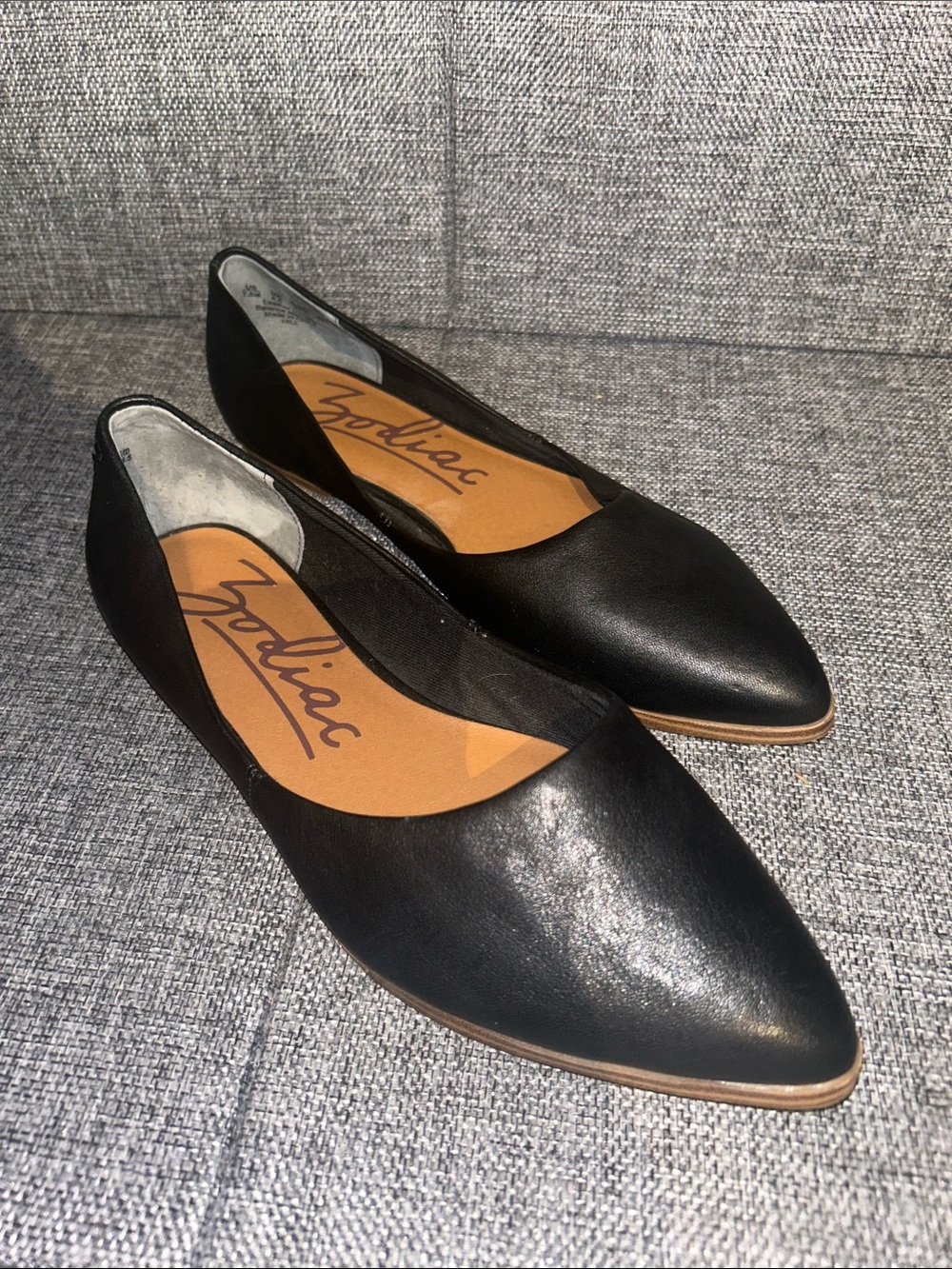 NEW - Zodiac Black Pointed Toe Slip-On Flats